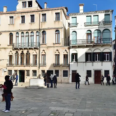 Santa Marina Studio Apartment